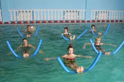 Fitness pentru femei (aerobic este ideal) Fitness pentru femei
