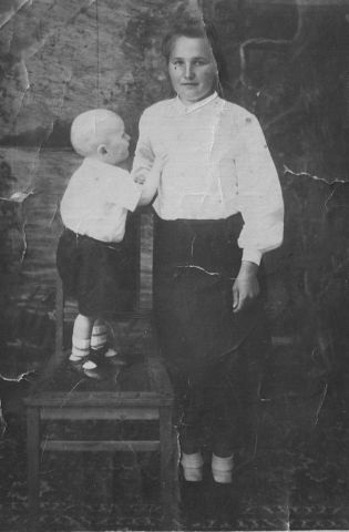 Ivan Vasilevich Kostin biografia mamei mele (veterani ai lumii a doua) Ivan Vasilevich Kostin biografia mamei mele