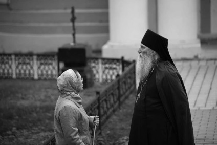 Cum de a alege un confesor ( „Încredințează ascultare inima ta) Cum de a alege un confesor