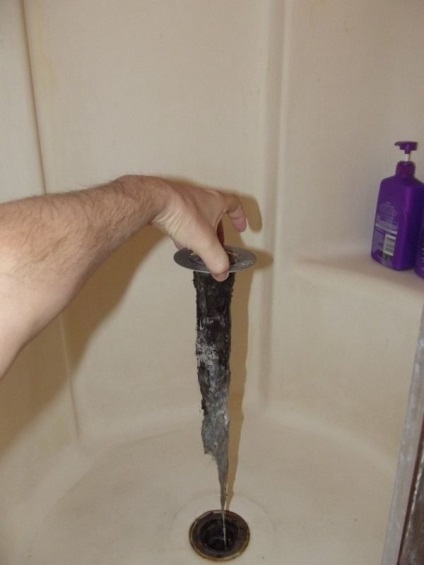 Cum pentru a curăța metodele înfundate în baie de curățare de scurgere baie, sifon, coarda tub mixer (camera) Cum se curata de scurgere baie cada de baie metodele de curățare înfundate, sifon, mixer, tevi coarda