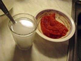 Cum să murarea ouă somon acasă sărat în mod corespunzător caviar de somon (somon roz) Cum să murarea ouă somon acasă sărat în mod corespunzător de somon caviar