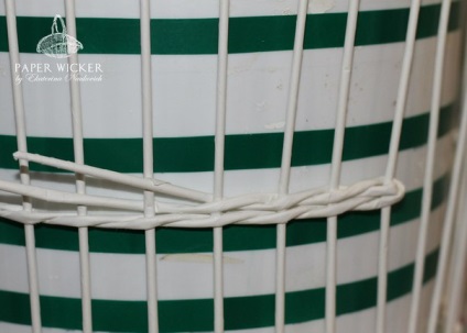 Cage pentru lăstari (introdusă apoi în apropiere) Cage pentru fotografie impusca