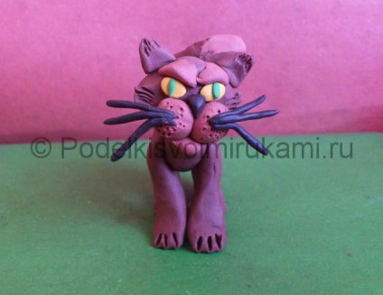Cat din lut (meserii finale foto finale) Cat din lut