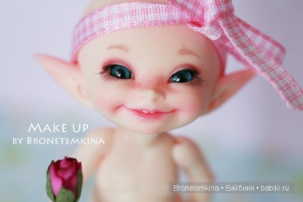 machiaj Doll (machiaj, cu fața în sus papusa) (Doll) Doll machiaj (machiaj, cu fața în sus papusa)