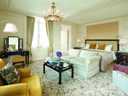 Candelabre în interiorul apartamentului (50 poze) (apartament) Candelabre în interiorul apartamentului (50 poze)