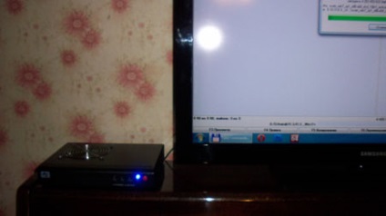 Mini PC (Nettop) cu mâinile lor (lor) Mini PC (Nettop), cu propriile sale mâini