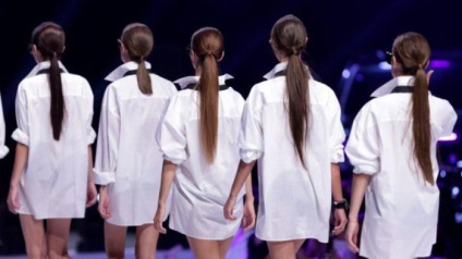 Modelul de afaceri este adevărat, că nu vorbește despre (model) Modelul de afaceri este adevărat, care nu spune