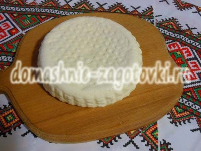 Mozzarella la reteta de acasa (mozzarella) Mozzarella la reteta acasă