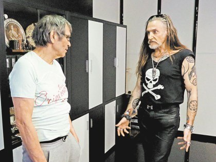 Nikita Dzhigurda Malahov mi-a pus nebun (Bari Alibasov) Nikita Dzhigurda Malahov a pus-mi nebun