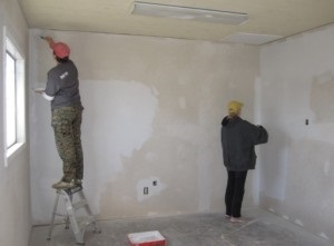 Wallpaper pentru pereții de preparare beton, materiale de gătit și lipici (tapet) Wallpaper pentru pereții de pregătire de beton, materiale de gătit și lipicios