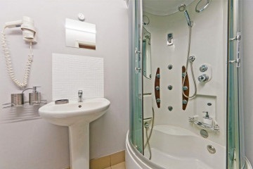 Hotelul Petropolis (scumpe Manastirea Nevsky) Hotelul Petropolis