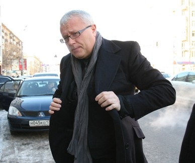 Acuzat de furt declarații bani, urmărirea penală, a găsit banii, responsabilitatea (furtul) Acuzat de furt declarații bani, urmărirea penală, a găsit banii, responsabilitatea