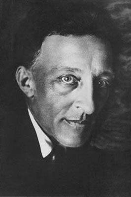 Raportul dintre blocul Alexander revoluție (bloc) Raportul dintre blocul Alexandru revoluției