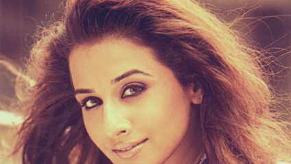 Primele doamne de la Bollywood care au ales să devină a doua soție ... (Bollywood) Primele doamne de la Bollywood care au ales să devină a doua soție ...