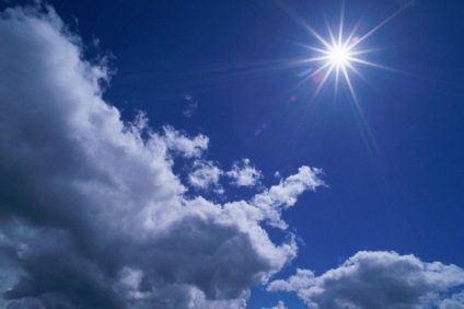 De ce soarele strălucește și cald, iscoditor (strălucește) De ce soarele strălucește și cald, iscoditor