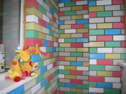Pictura perete din beton pe balcon lucrărilor de pregătire, și baza de colorare (preparare) Pictura pe perete de beton pe balconul lucrărilor pregătitoare, precum și baza de colorare