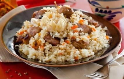 Incremental pilaf de porc reteta, selecție ingredient și secrete (sarcina) Pas cu pas reteta pentru pilaf cu carne de porc, ingrediente secrete și alegere