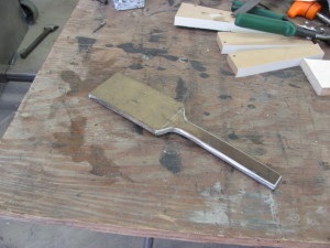 Îndreptarea instrument-spatula cu mâinile (mâini) Îndreptarea instrument-spatula cu propriile sale mâini