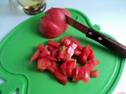 Salata cu ananas și brânză și pui (brânză) Salata cu ananas și brânză și carne de pui