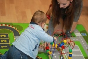 dezvoltarea senzorială a copiilor de trei ani de metode eficiente, tehnici și caracteristici (tactile) Dezvoltarea senzorială a copiilor de trei ani de metode eficiente, tehnici și caracteristici