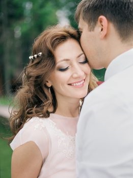 Povestea cu propriile lor mâini și de nunta Ghenadi Julia (vara atmosfera de petrecere a deschide) Povestea cu propriile lor mâini și de nunta Ghennadi Julia