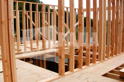 Construcție de case pe carcase de tehnologie „platformă“ (case) Construcție de case din lemn pe tehnologie „Platforma“