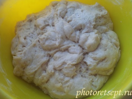 Aluatul pentru prăjituri chefir, fotoretsept (linguri ulei vegetal) Aluat pentru plăcinte cu chefir, fotoretsept