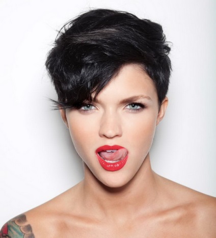10 moduri simple de a alege o coafura pentru a face față (haircut) 10 moduri simple de a alege o coafura pentru fata