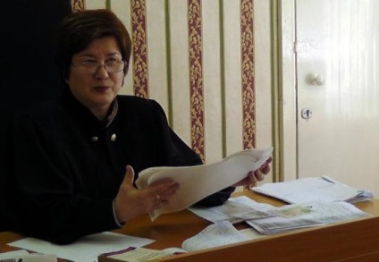 15 zile sau că arestarea administrativă și păstrarea (două) 15 zile sau că o astfel de arest administrativ și detenție