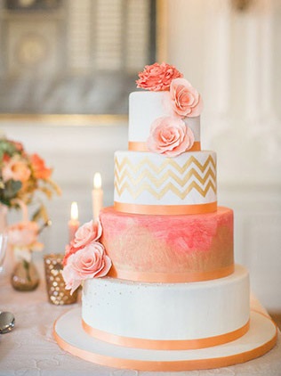 18 tort de nunta uimitoare, decorat cu flori proaspete (tendințe tort de nunta) 18 tort de nunta uimitoare, decorate cu flori proaspete