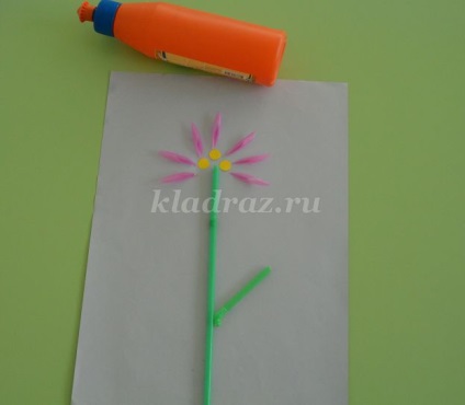 Floare roșie pentru mama 8 martie (Vermillion floare mama) Floare roșie pentru mama 8 martie