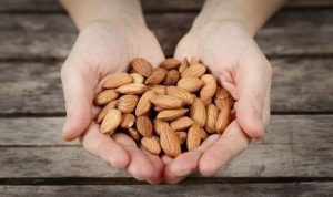 Alergii la simptome si tratament nuci - nuci, pin si alte simptome () Alergii la simptome si tratament nuci - nuci, pin si alte
