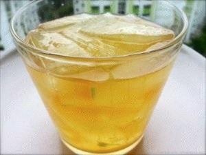 Sucul de aloe în gastrită cu miere la aciditate ridicată (aciditate) suc de aloe în gastrită cu aciditate ridicată de miere cu
