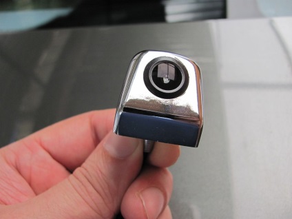 monitor oglinda retrovizoare auto și aparat de fotografiat cu unitatea fără fir (cu patru șuruburi) monitor oglinda retrovizoare auto și aparat de fotografiat cu unitatea fără fir