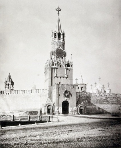 Alb Kremlin (Kremlin roșu) Kremlinul alb