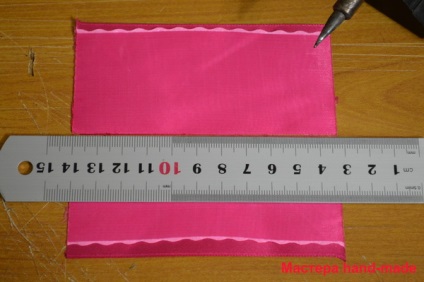 Brosa - a crescut de panglici de satin și dantelă, cu mâinile sale - maestru făcut manual (brosa) Brosa - a crescut de panglici de satin și dantelă, cu mâinile - mână-a făcut maestru