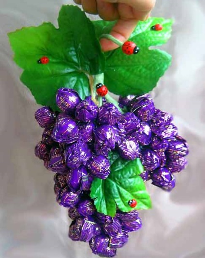Buchet de dulciuri struguri (struguri) Buchet de dulciuri struguri