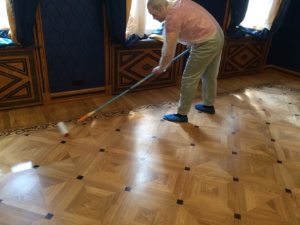 Prețurile pentru activitatea de stabilire parchet din Moscova, costul de stabilire parchet la cheie pentru 1 metru pătrat (m2) (stivuire) Prețurile pentru activitatea de stabilire parchet din Moscova, costul de stabilire parchet la cheie pentru 1 metru pătrat (m2)