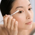 Cum să ascuți creionul de ochi (creion de buze ascuțirea) Cum să ascuți dermatograf