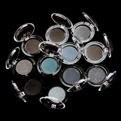 eyeshadow negru (umbra ochi negru) Eyeshadow negru