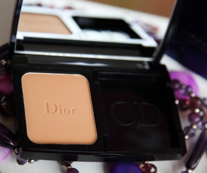 Christian Diorskin dior pentru totdeauna compact SPF 25 compact pulbere de culoare crem în umbra bej 040 miere - ...