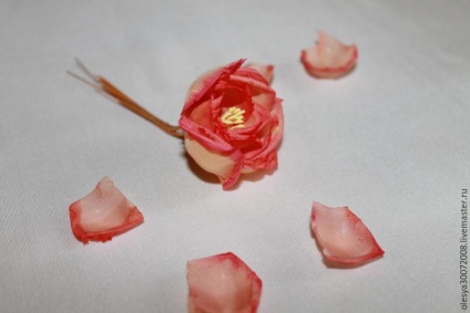 Asigurați-un material realist floare - meseriași echitabil - manual, manual (pânză) Asigurați-un material realist floare - meseriași echitabil - manual, lucrate manual