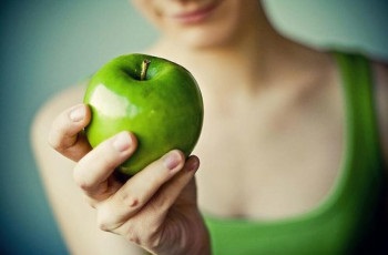 Dieta pe mere și apă, meniuri, comentarii și rezultate (mere) Dieta pe mere și apă, meniuri, comentarii și rezultate