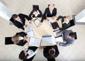 Structura de management divizionară (poziția băcănie Globalnoorientirovannaya) Structura de management al diviziei