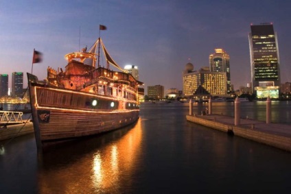 Dubai Creek (Dubai Creek) (pentru turiști) Dubai cry (Dubai Creek)