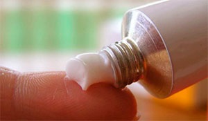 mijloace eficiente de periodontitis (cu spectru larg, antibiotice) mijloace eficiente de periodontita