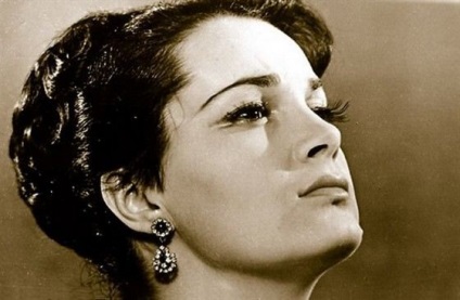 Elina Bystritskaya actrita biografie, fotografii, viața personală, familia ei, soțul și copiii ei (Bystritskaya) Elina Bystritskaya actrita biografie, fotografii, viața personală, familia ei, soțul și copiii ei