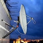 Există vreo deteriorare de la antena de satelit (satelit) Există vreo deteriorare din antena de satelit