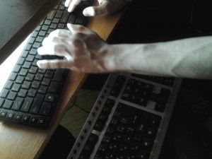 Joaca impreuna pe un singur calculator (joc amator) Juca împreună pe același computer