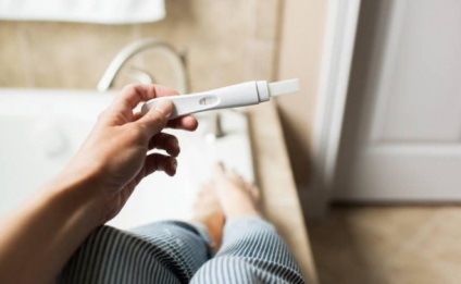 Cum de a testa pentru sarcina (teste de sarcina) Cum se face un test de sarcină